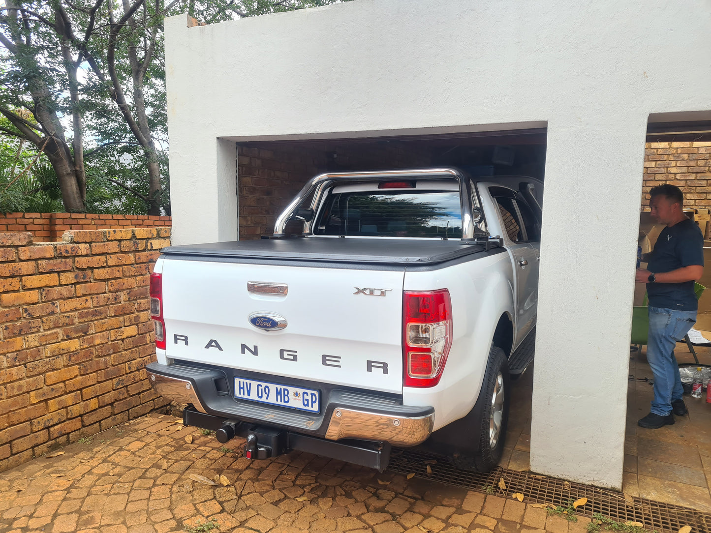 Trifold Soft Lockable tonneau Covers Ford Ranger