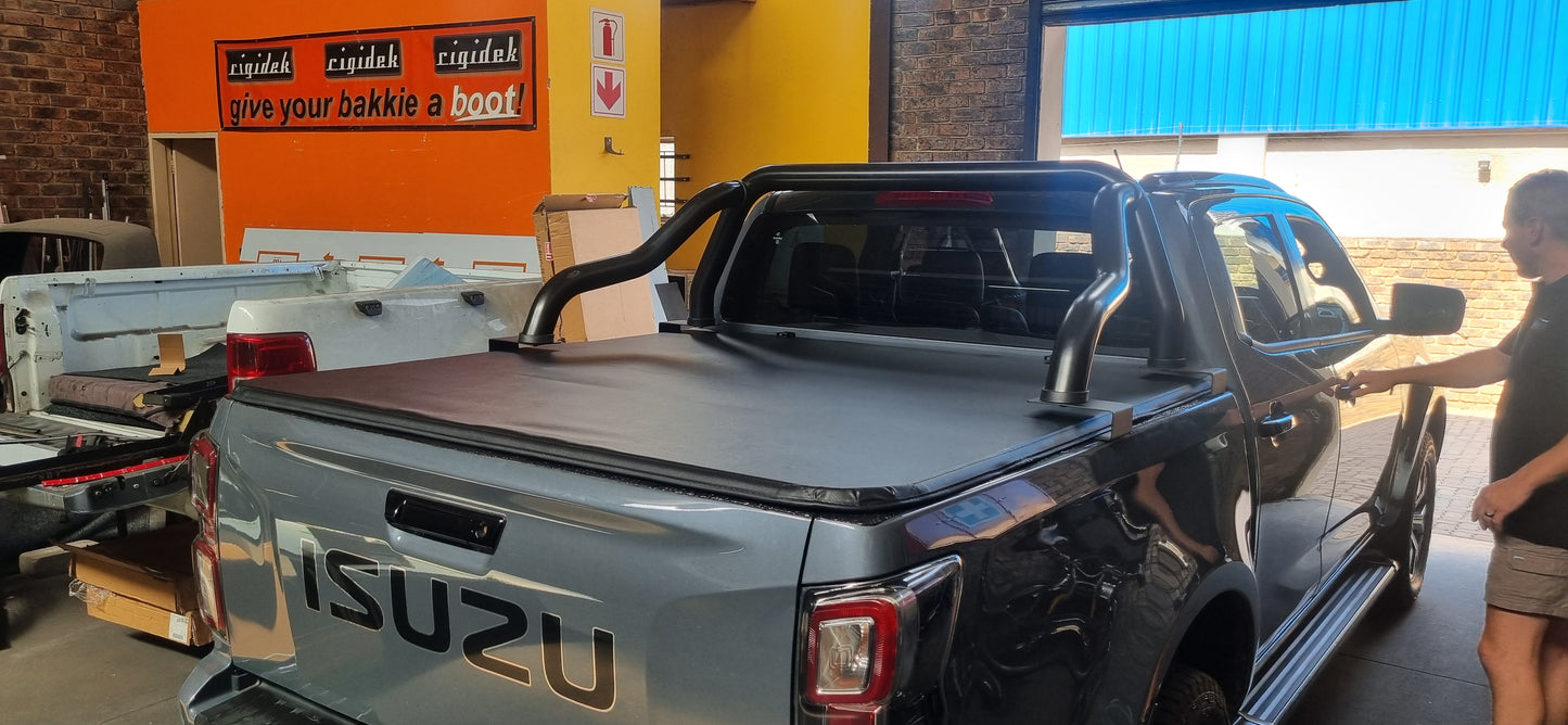 Trifold Hard Lockable Bakkie Tonneau Covers Isuzu