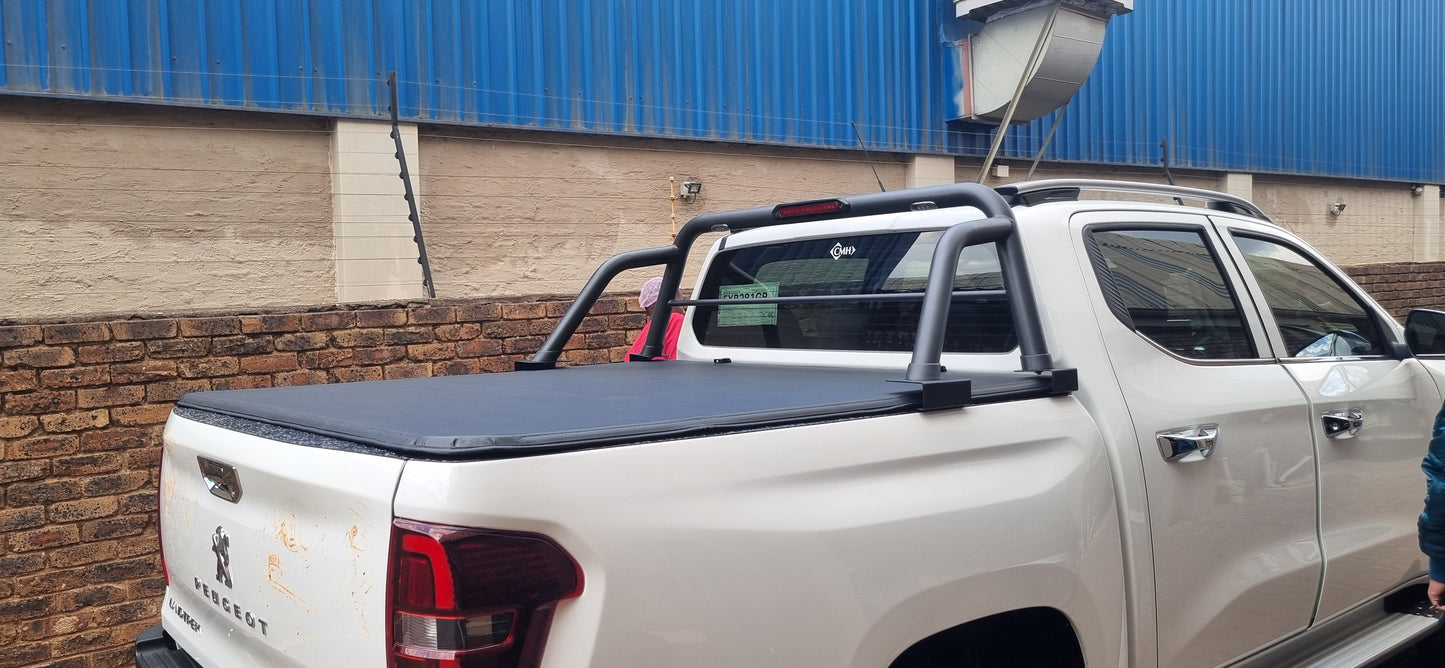 Trifold Hard Lockable Bakkie Tonneau Covers Peugeot Landtrek