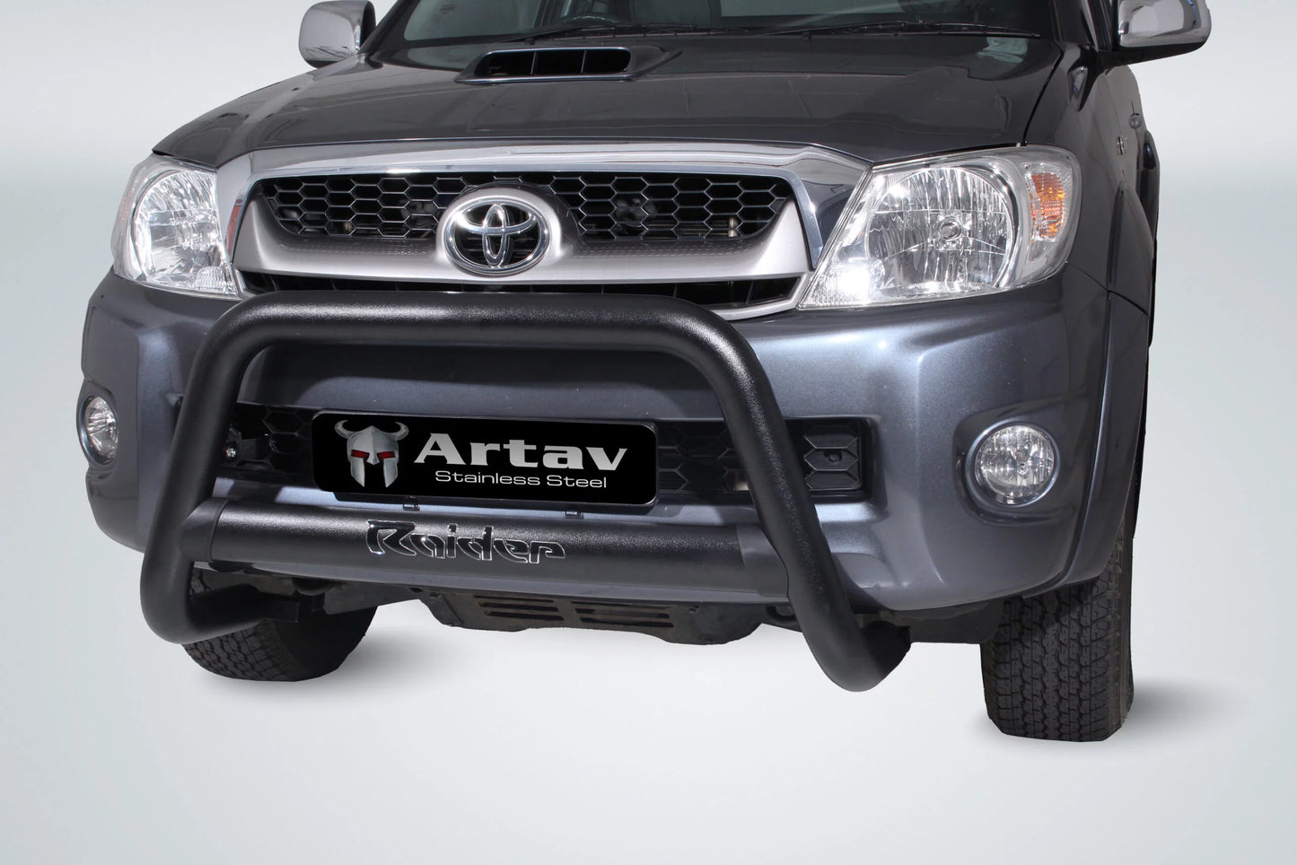 Toyota Hilux 2011 Nudge Bar Black