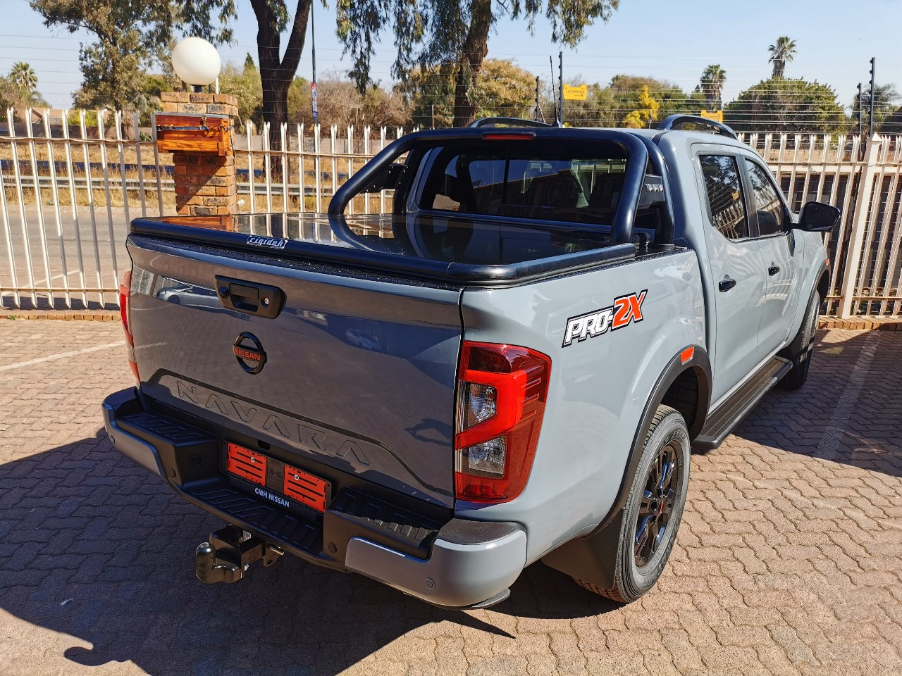 RIGIDEK HARD TONNEAU COVER