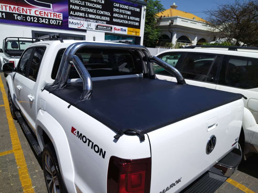 Volkswagen Amarok Clip-on Tonneau Cover