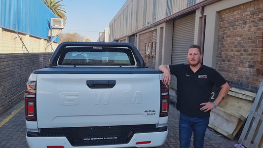 Trifold Hard Lockable Bakkie Tonneau Covers GWM P Series