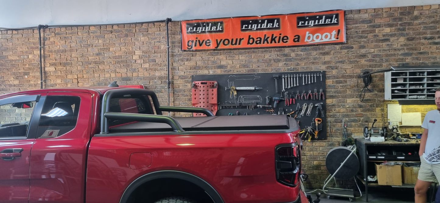 Aluminium Multiflex Hard Folding Covers - Ford Ranger