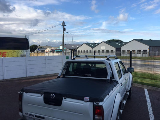 Nissan NP300 Elastic Rope Tonneau Cover