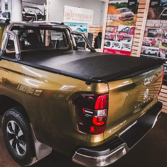 Peugeot Landtrek Clip-on Tonneau Cover