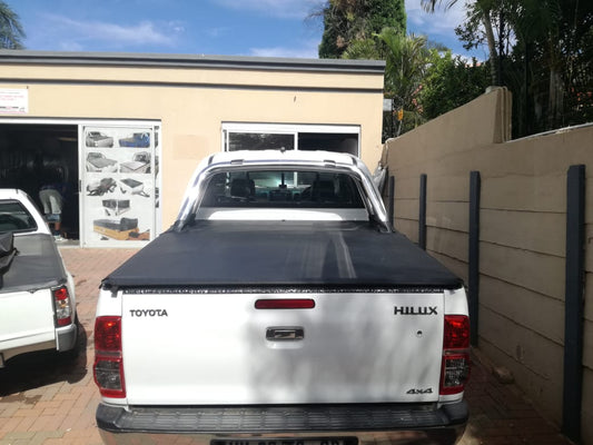 Toyota Hilux 2020+ Clip-on Tonneau Cover