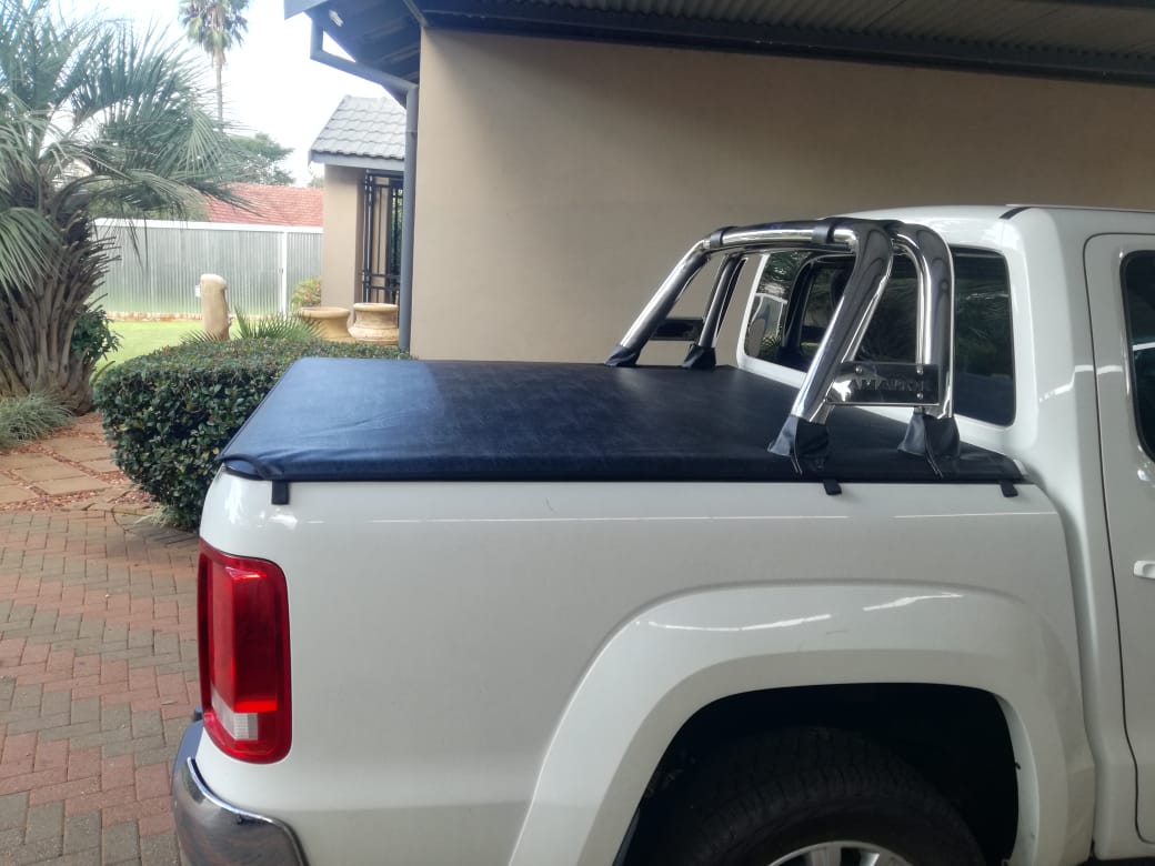 Volkswagen Amarok Clip-on  Tonneau Cover