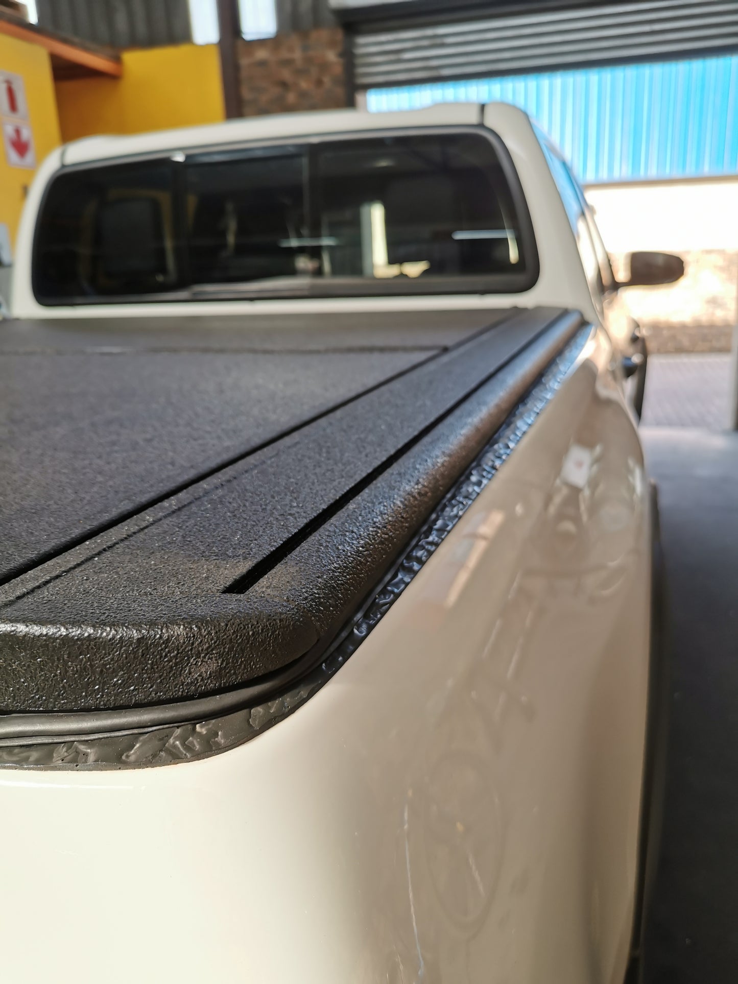 Aluminium Multiflex Hard Folding Covers -Toyota