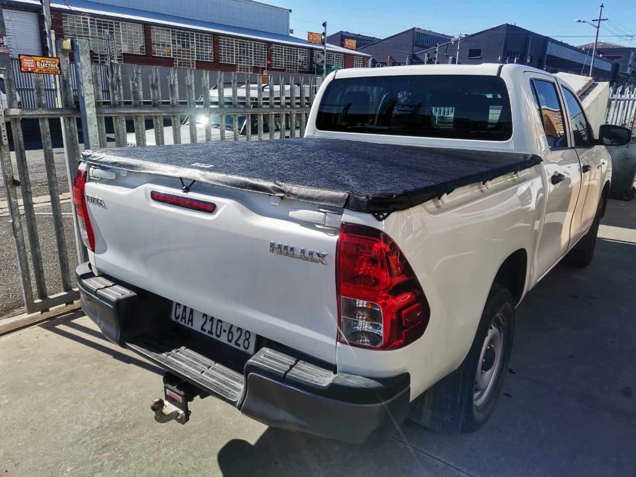 Toyota Hilux Elastic Rope Tonneau Cover