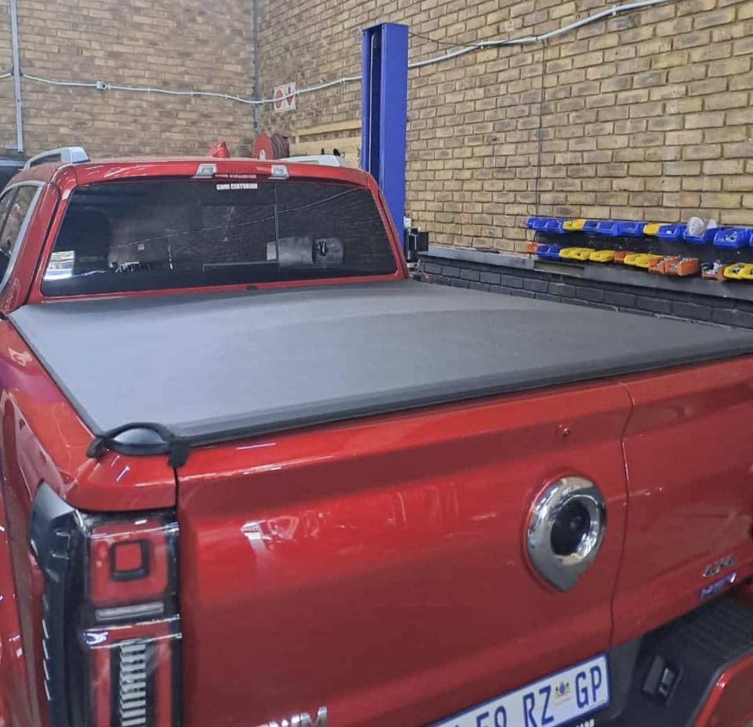 GWM P300/P500  Clip-on  Tonneau Cover