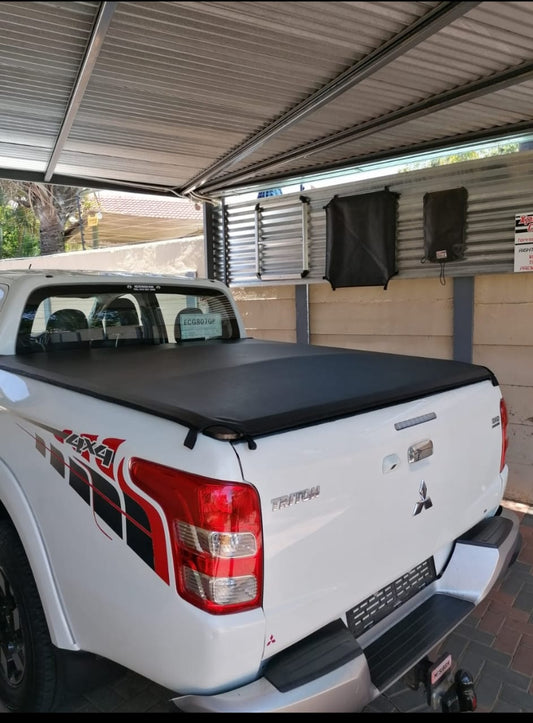 Mitsubishi Triton Clip-on Tonneau Cover