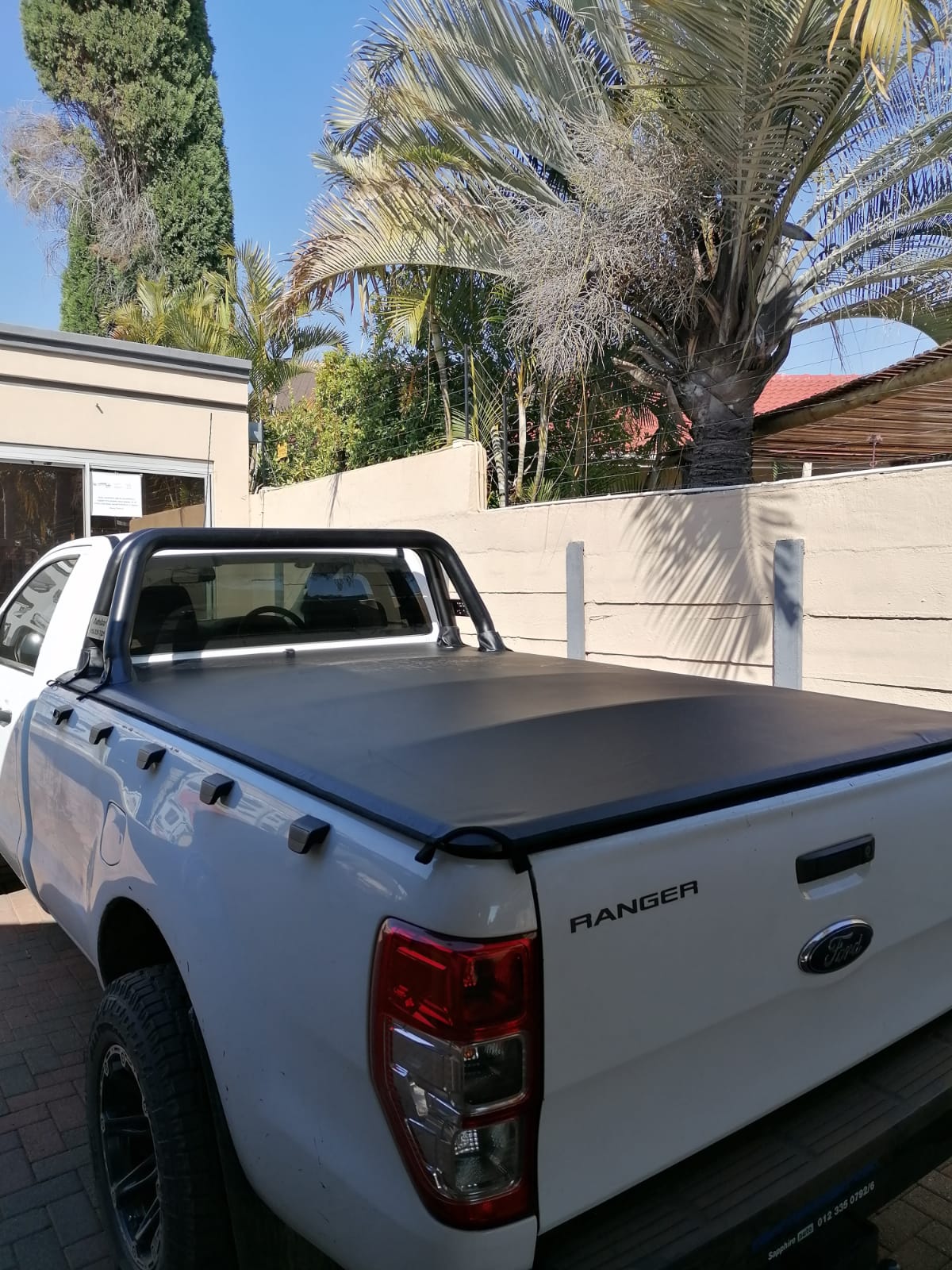 Ford Ranger/Raptor Clip-on Tonneau Cover 2016+