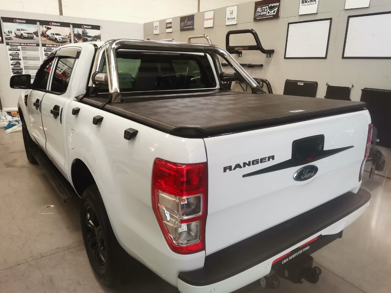 Ford Ranger/Raptor Clip-on Tonneau Cover 2016+