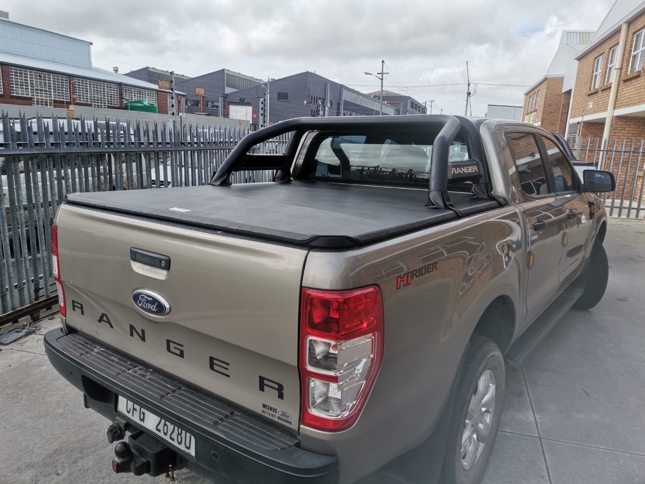 Ford Ranger/Raptor Clip-on Tonneau Cover 2016+